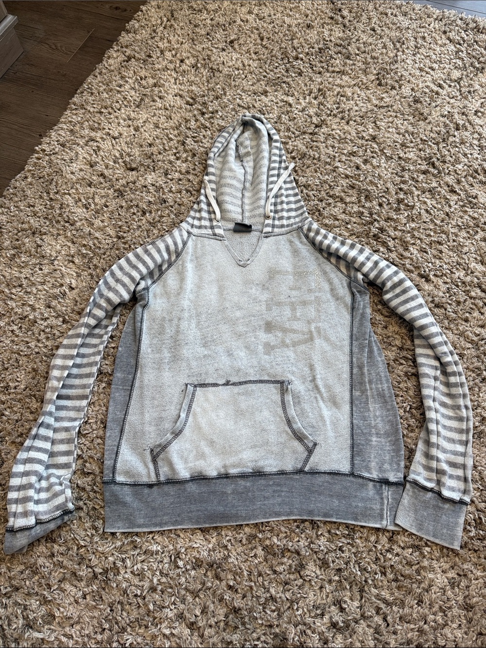 MV Sport Striped-Sleeve FFA Gray & White Hooded Pullover